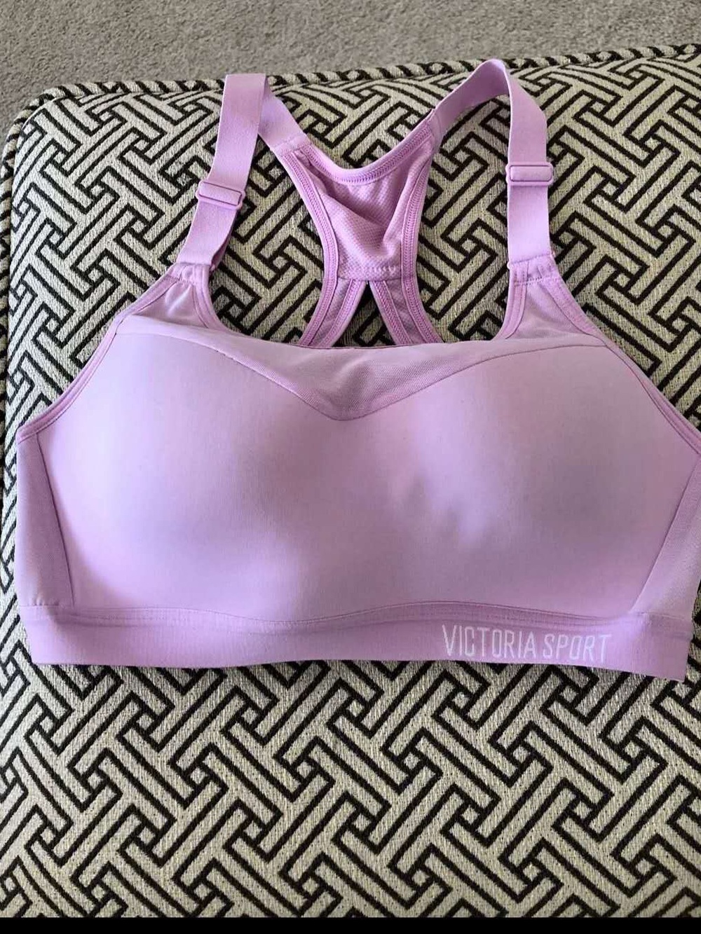 Victoria’s Secret pink sports bra